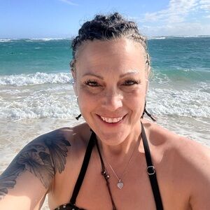 Meet your Posher, Stacie